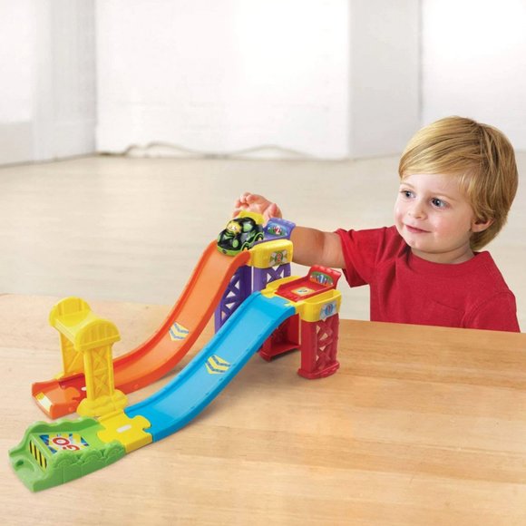 Vtech Go Go Smart Wheels 3-in-1 Launch & Play Raceway - Picture 1 of 5